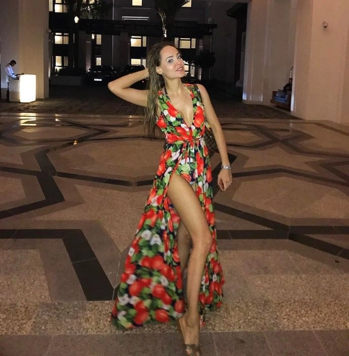 П'ятизірковий готель Дубаї заборонив російським моделям інтимні селфі в номерах (9 фото) – фото 3