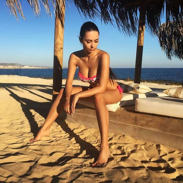 Красуні у купальниках (51 фото) – фото 13