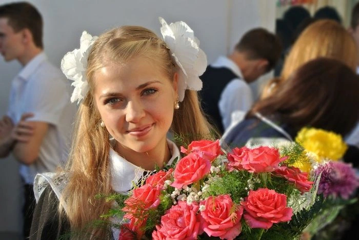 Випускниці різних часів (48 фото) – фото 12