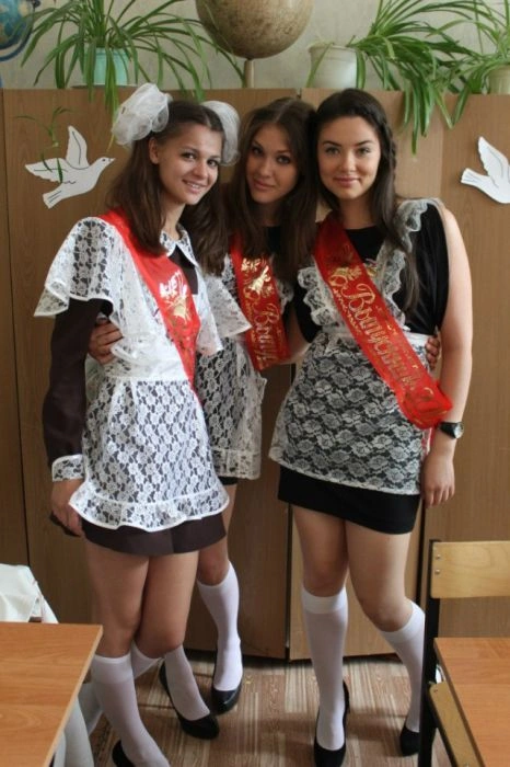 Випускниці різних часів (48 фото) – фото 24