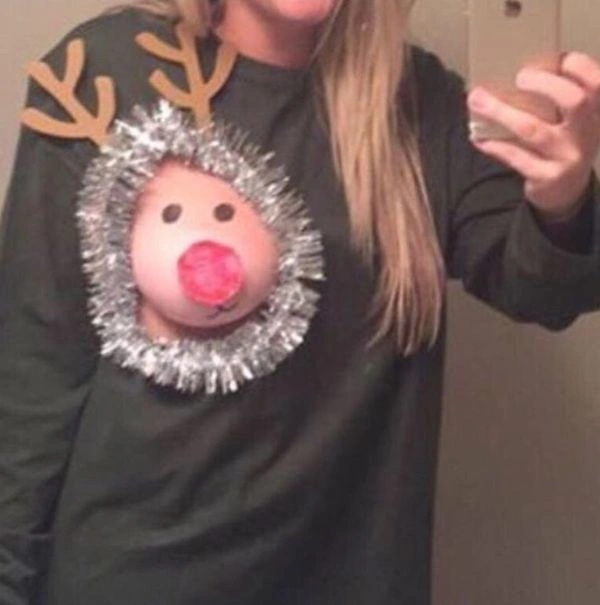 Відверті різдвяні костюми (8 фото) – фото 8