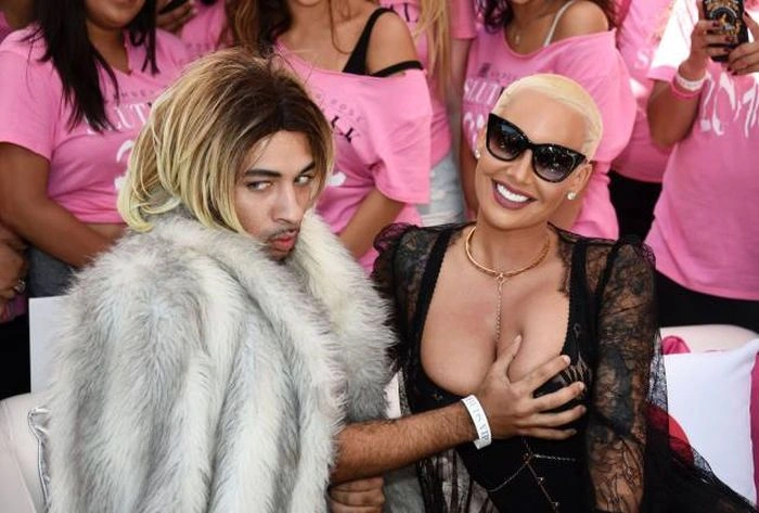 Смішні дівчата. Частина 83 (61 фото) – фото 26