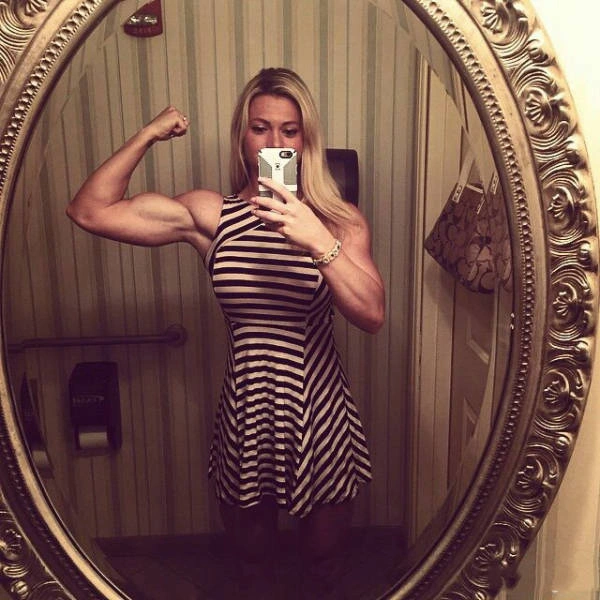 Дівчата, які можуть встояти за себе (42 фото) – фото 5