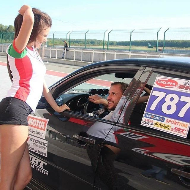 Чарівні дівчата на трасі "Нижегородське кільце" (53 фото) – фото 11