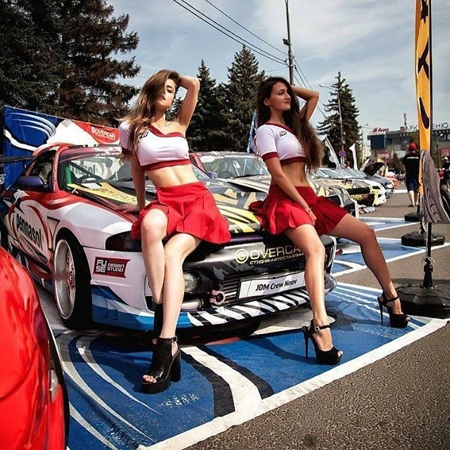 Чарівні дівчата на трасі "Нижегородське кільце" (53 фото) – фото 32