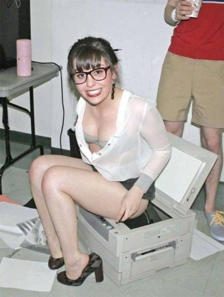 Смішні дівчата. Частина 91 (53 фото) – фото 35