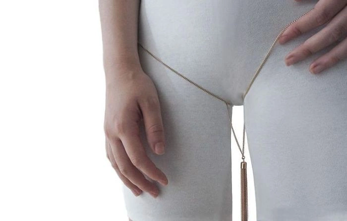 Ювелірні прикраси для просвітлення між ногами від сінгапурського дизайнера (6 фото) – фото 3