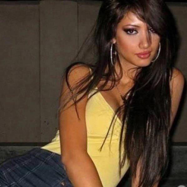 Іранські дівчата були арештовані через фотографії без хіджабів (12 фото) – фото 8