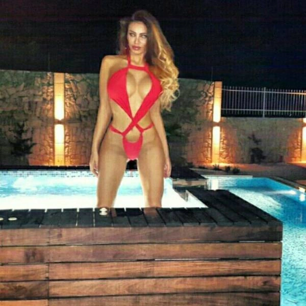 Хорватська зірка Playboy вирішила створити власну політичну партію (37 фото) – фото 17