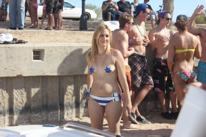 Озеро Хавасу - рай для чоловіків (30 фото) – фото 29