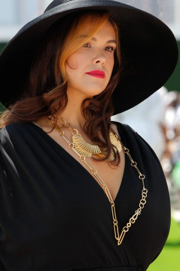 Плюс-сайз моделі на показі мод в Нью-Йорку (21 фото) – фото 16