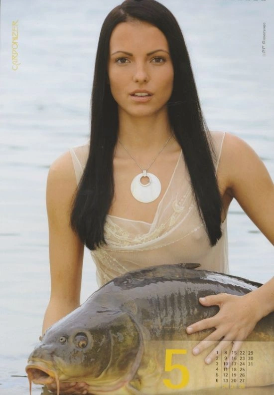 Відвертий календар від компанії Carponizer (12 фото) – фото 6