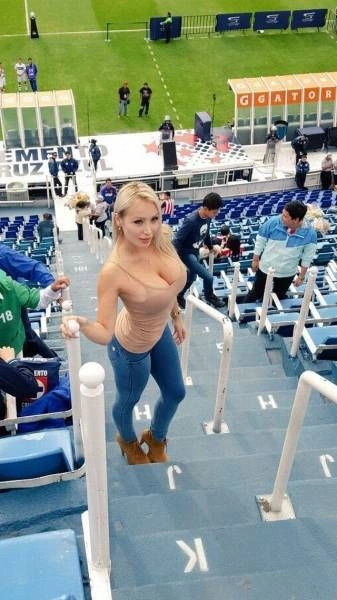 Веселі дівчата. Частина 90 (46 фото) – фото 35