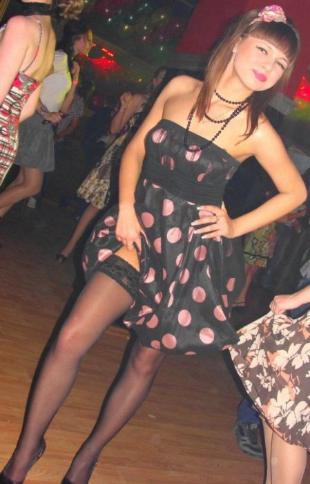 "Богині гламуру" позують перед об'єктивами фотокамер (44 фото) – фото 2