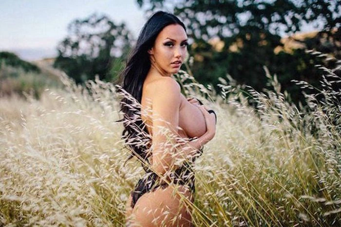 Чудові дівчата з позаздрювання гідними фігурами (67 фото) – фото 22