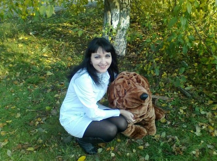 Медсестри не втрачають можливості показати свої ніжки (26 фото)
