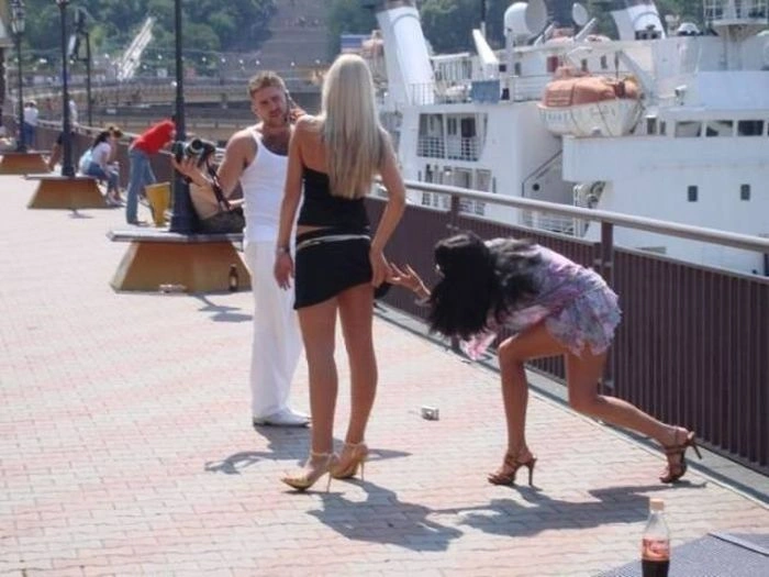 Фото з дівчатами, які зазнали невдач (40 фото) – фото 2