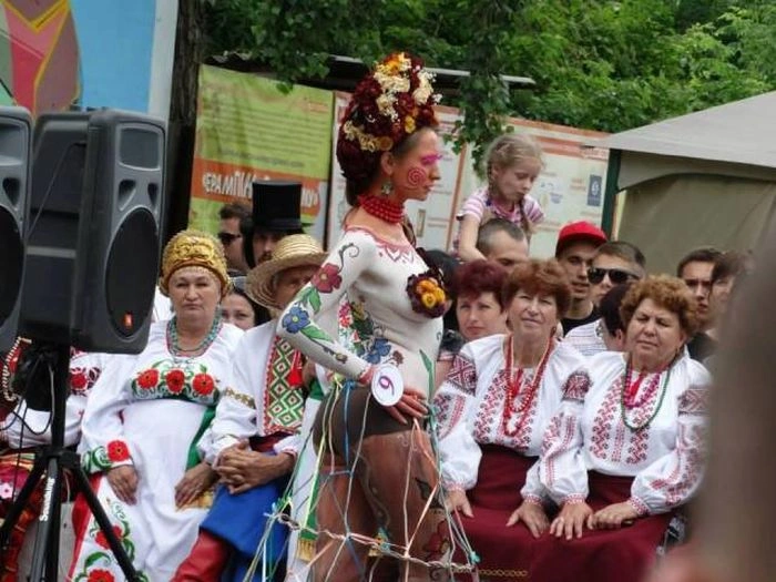 Смішні дівчата. Частина 73 (63 фото) – фото 24