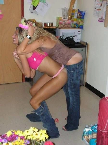 Смішні дівчата. Частина 49 (56 фото) – фото 6