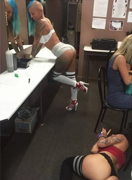 Смішні дівчата. Частина 42 (56 фото) – фото 2