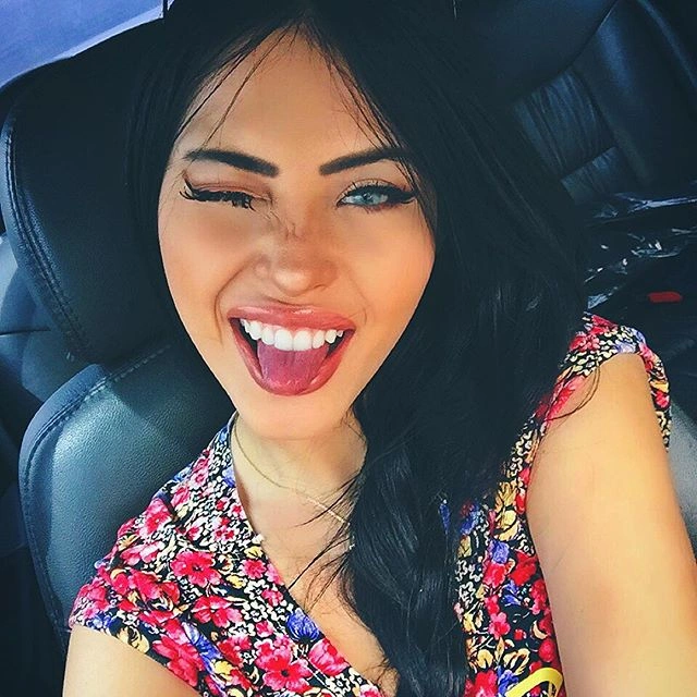 Клаудія Альєнде - бразильська копія актриси Меган Фокс (23 фото) – фото 15