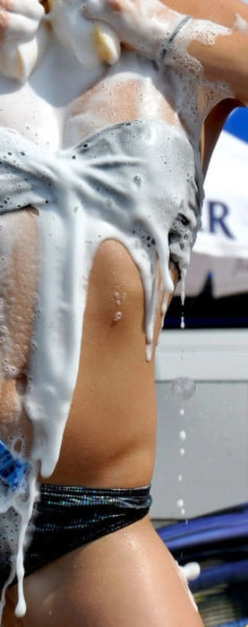 Сексуальна автомийка (66 фото) – фото 8