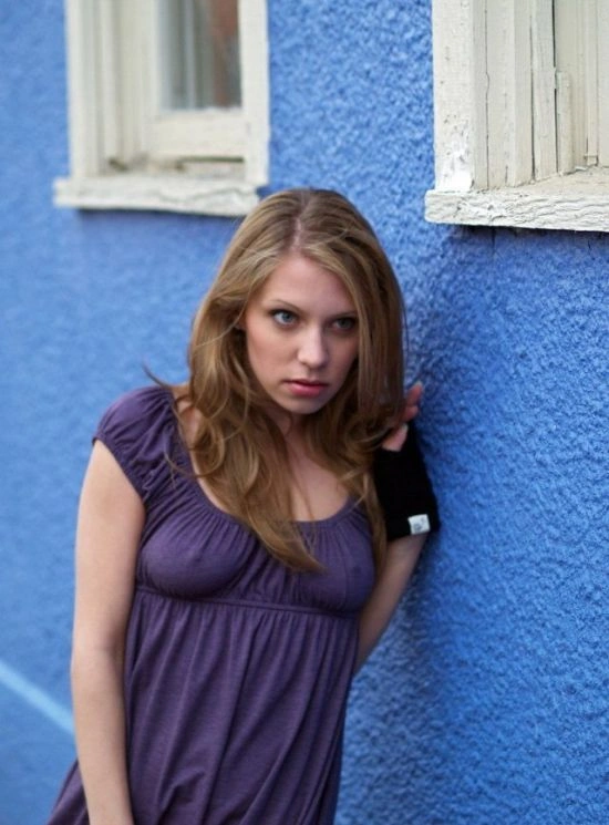 Успішні фото дівчат без бюстгальтерів (40 фото) – фото 4