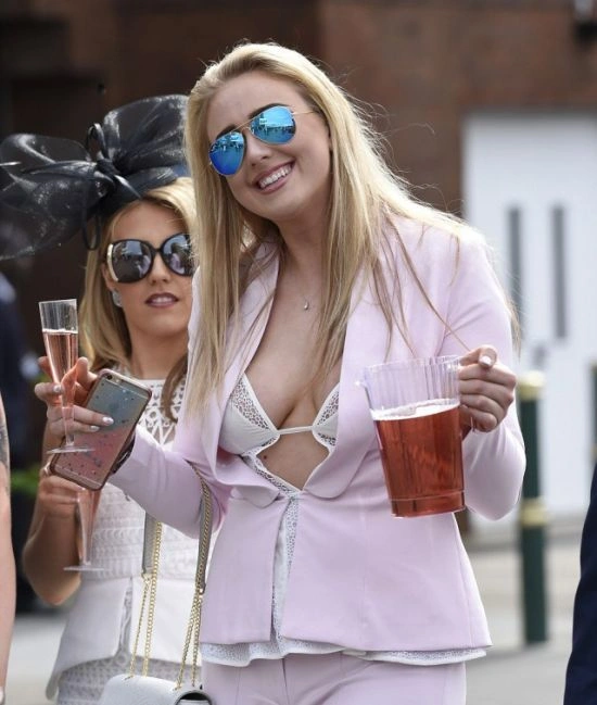 Смішні дівчата. Частина 60 (58 фото) – фото 37