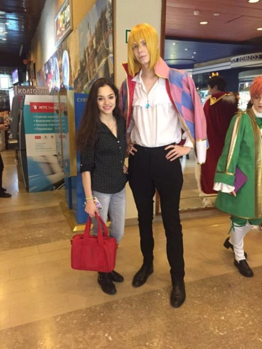 Російська фігуристка Євгенія Медведєва стала зіркою Японії, розповівши вірш з «Сейлор Мун» (17 фото + відео) – фото 7