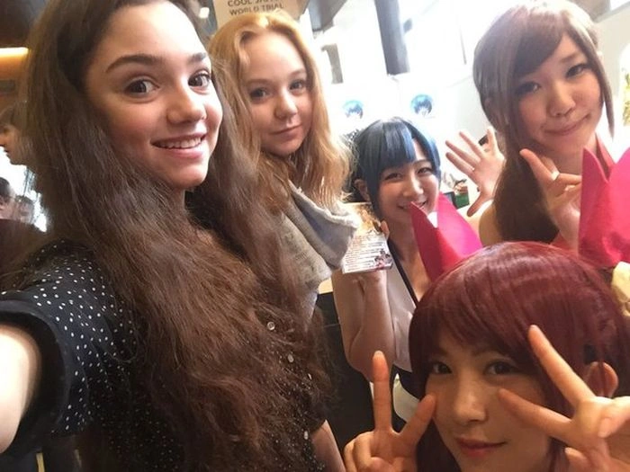 Російська фігуристка Євгенія Медведєва стала зіркою Японії, розповівши вірш з «Сейлор Мун» (17 фото + відео) – фото 11