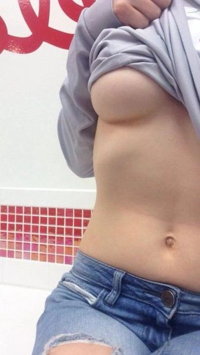 Напіввідкриті фото дівчат (50 фото) – фото 47