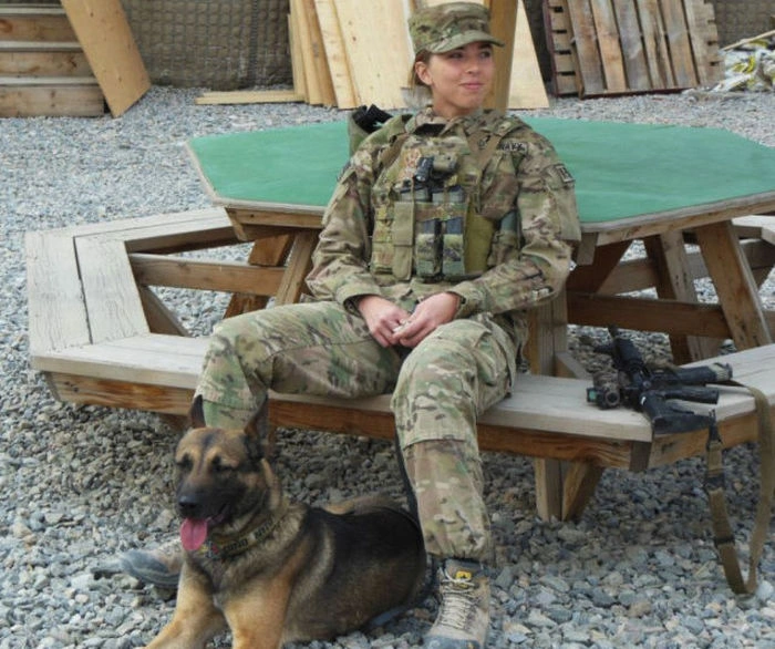 Дівчата в армії (77 фото) – фото 37