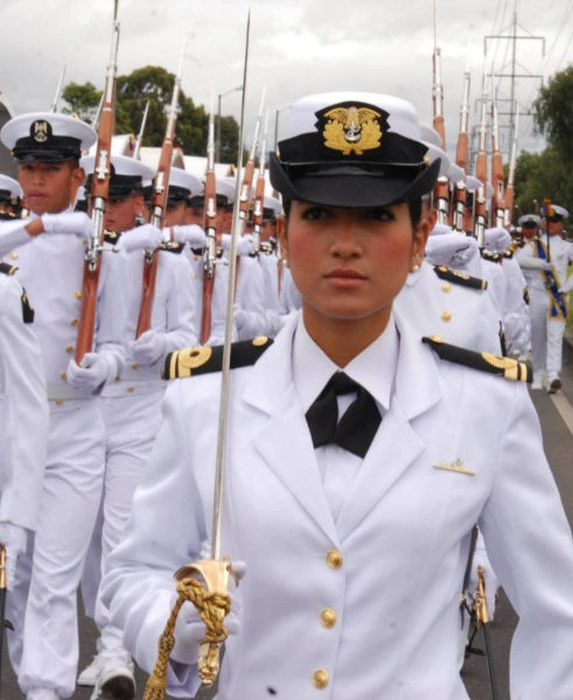 Дівчата в армії (77 фото) – фото 64