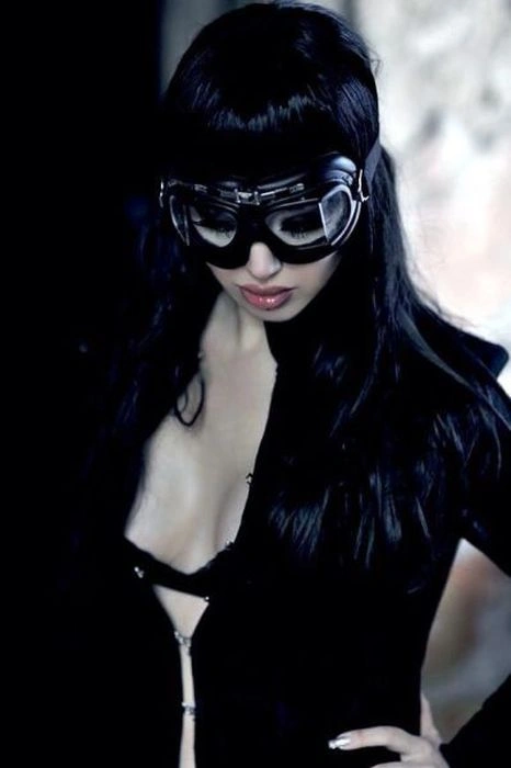 У Туреччині стюардеса втратила роботу через фотосесію (46 фото) – фото 25