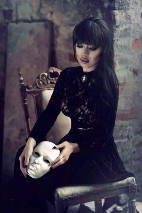 У Туреччині стюардеса втратила роботу через фотосесію (46 фото) – фото 39