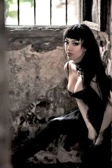 У Туреччині стюардеса втратила роботу через фотосесію (46 фото) – фото 41