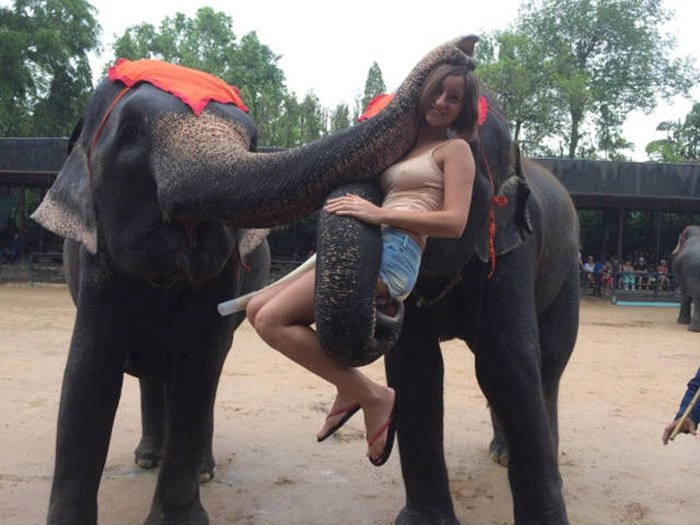 Фотосесія дівчини привернула увагу користувачів мережі (8 фото) – фото 6