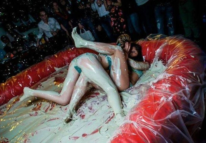 Смішні дівчата. Частина 36 (61 фото) – фото 14