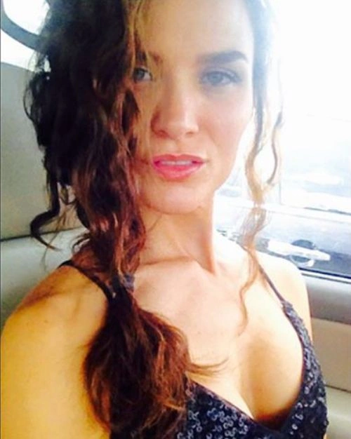 У США вчителька і фітнес-модель Мінді Дженсен стала жертвою шкідливих коментарів через фото в соцмережі (18 фото) – фото 4