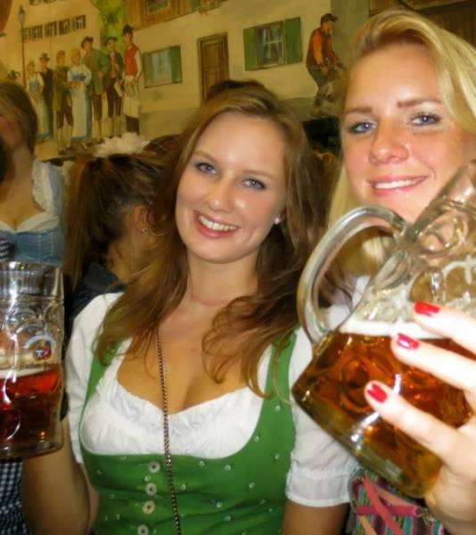 Дівчата фестивалю Октоберфест (41 фото) – фото 41