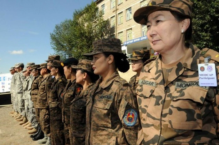 Монгольські дівчата (22 фото) – фото 7