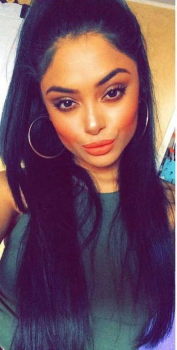 Актриса Афшан Азад, що зіграла Падму Патіл у фільмі "Гаррі Поттер" (21 фото) – фото 12