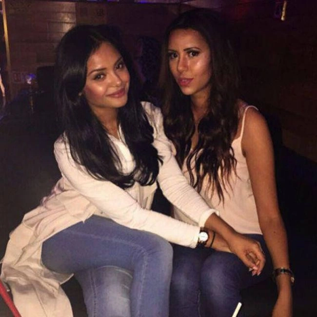 Актриса Афшан Азад, що зіграла Падму Патіл у фільмі "Гаррі Поттер" (21 фото) – фото 13