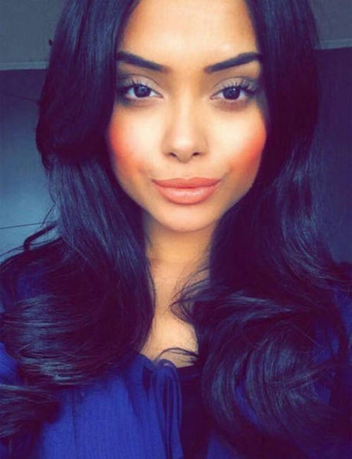 Актриса Афшан Азад, що зіграла Падму Патіл у фільмі "Гаррі Поттер" (21 фото) – фото 15