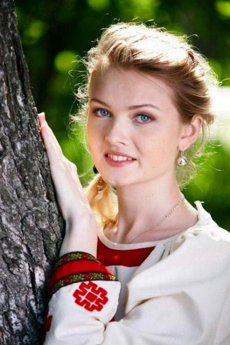 Природна краса слов'янських дівчат (40 фото) – фото 32