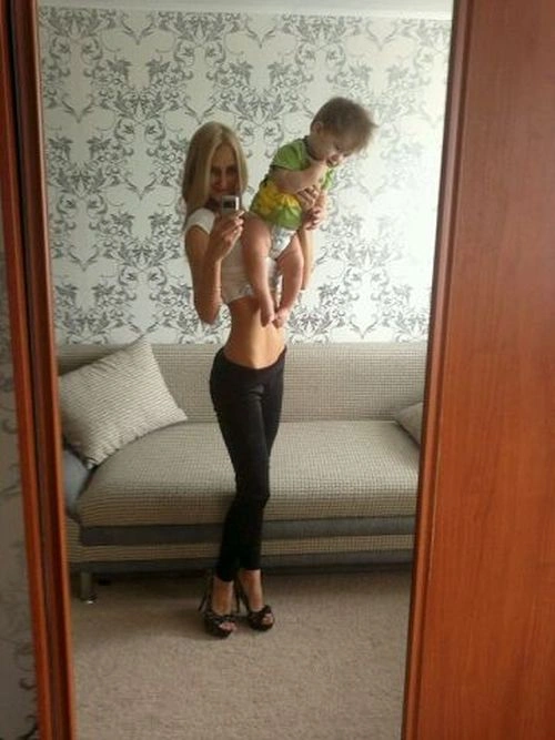 Мами з ідеальними фігурами (35 фото) – фото 2