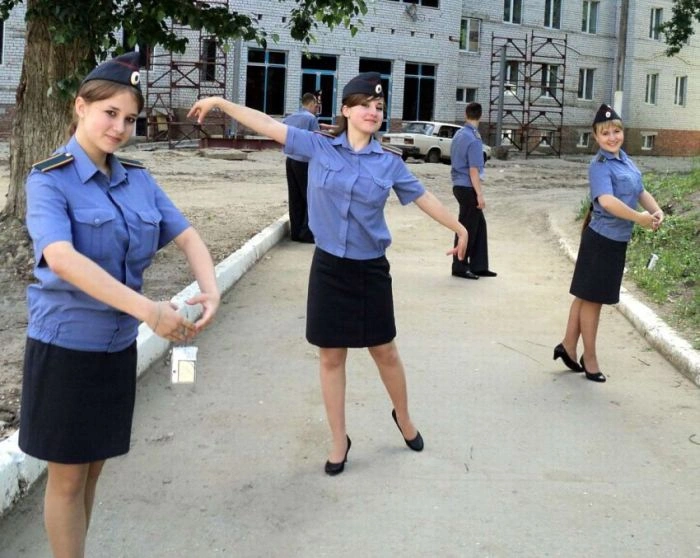 Привабливі дівчата з російської поліції (30 фото) – фото 8