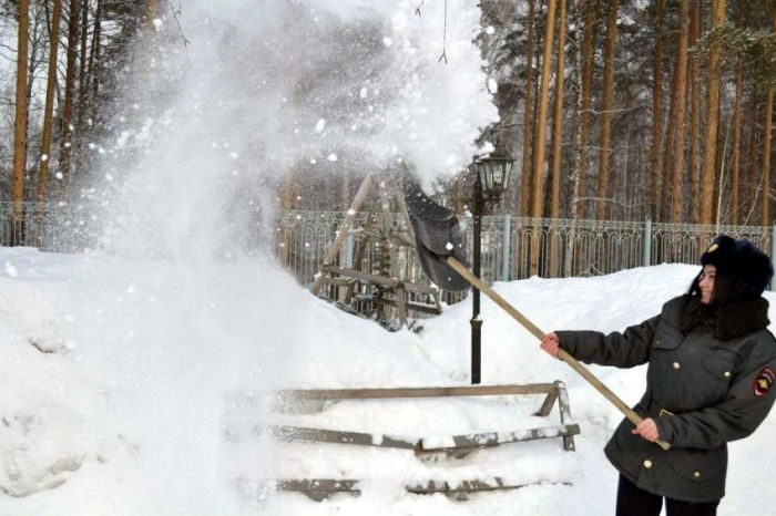 Привабливі дівчата з російської поліції (30 фото) – фото 23