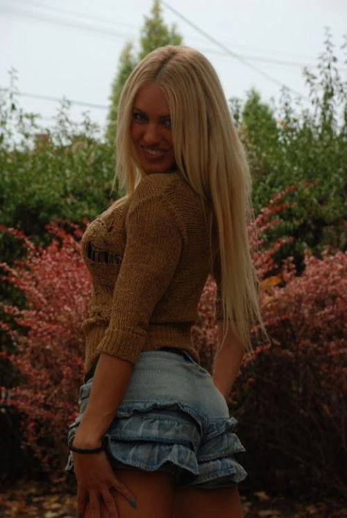 Незвичайна переможниця конкурсу бікіні (17 фото) – фото 1