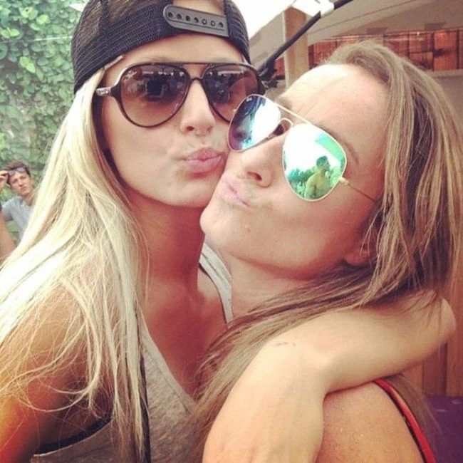 Дівчата з музичного фестивалю (44 фото) – фото 23